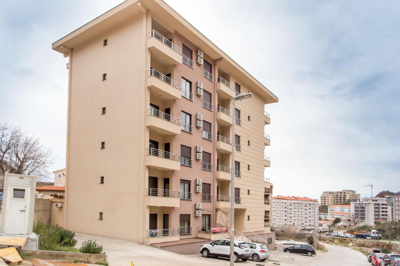 Becici - Andrea Apartman Екстер'єр фото